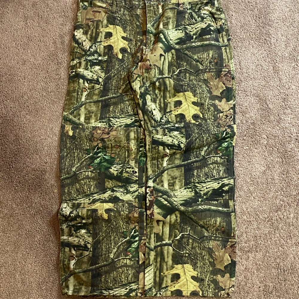 Mossy oak camouflage pants